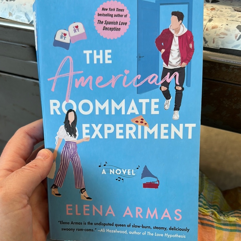The American Roommate Experiment Book